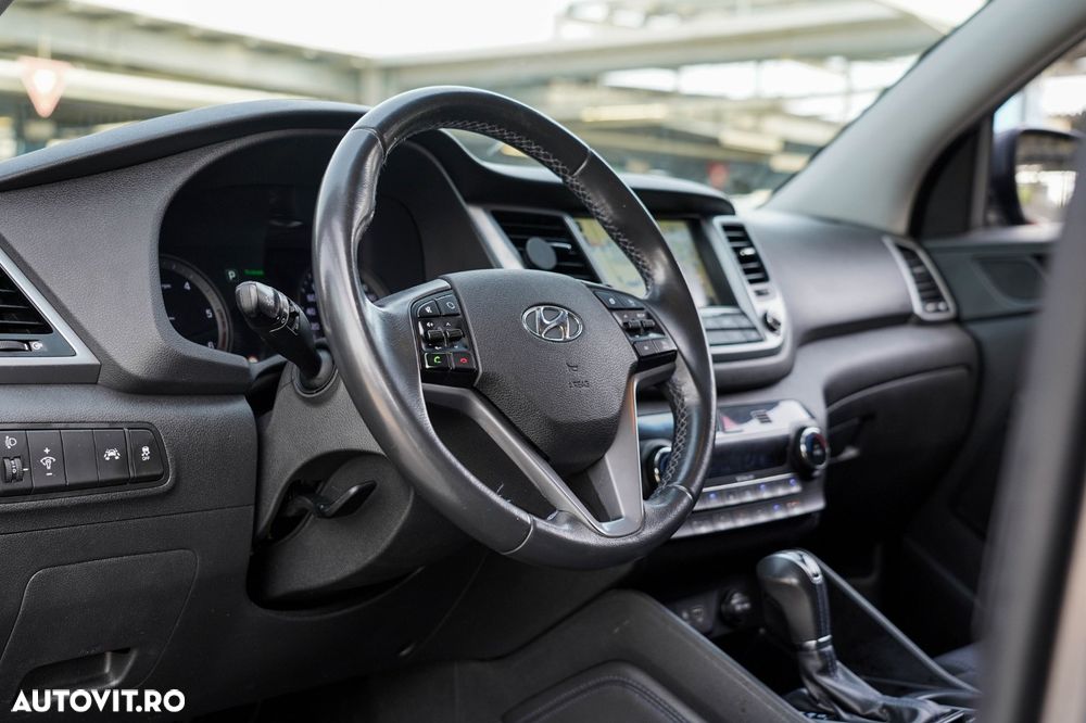 Hyundai Tucson 2.0 CRDI 4WD 6AT Premium+ - 8