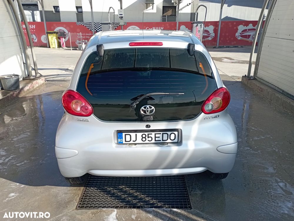 Toyota Aygo + 1.0 VVT-i - 2