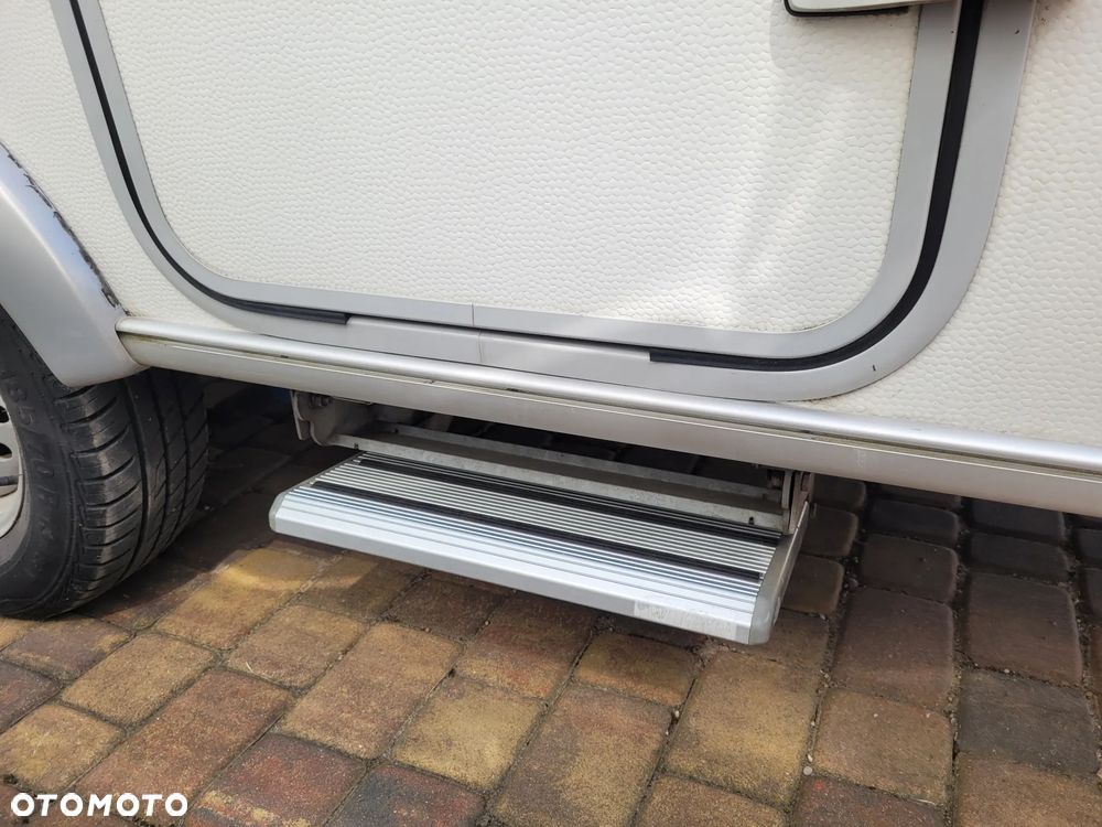 Weinsberg CARATWO 390, DMC 1200, 2022r. przedsionek - 25