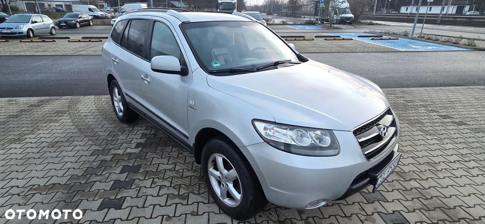 Hyundai Santa Fe - 3