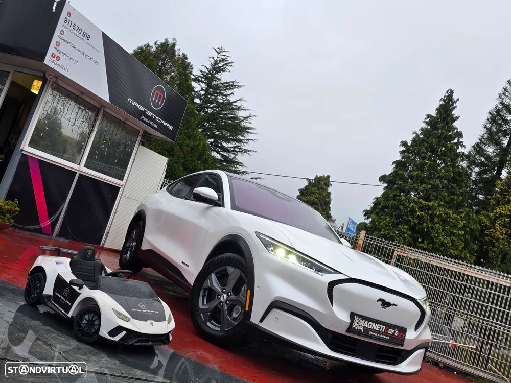 Ford Mustang Mach-E Standard - 51