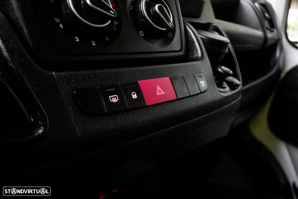 Citroën Jumper BlueHDi 130 - 23