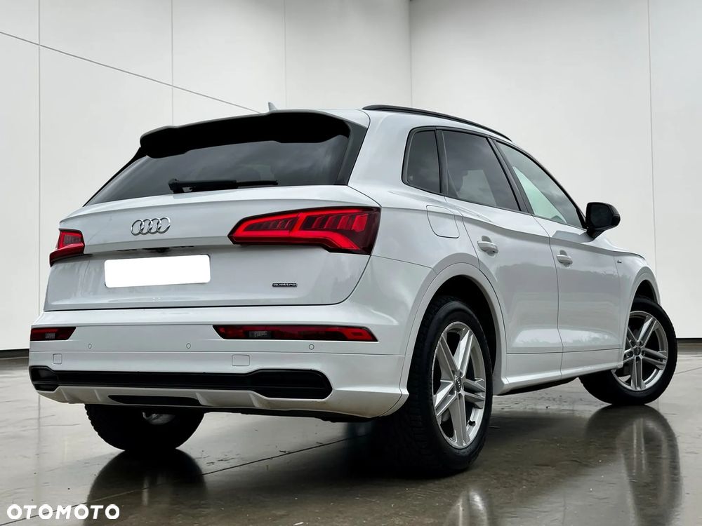 Audi Q5 40 TDI Quattro S tronic design - 16