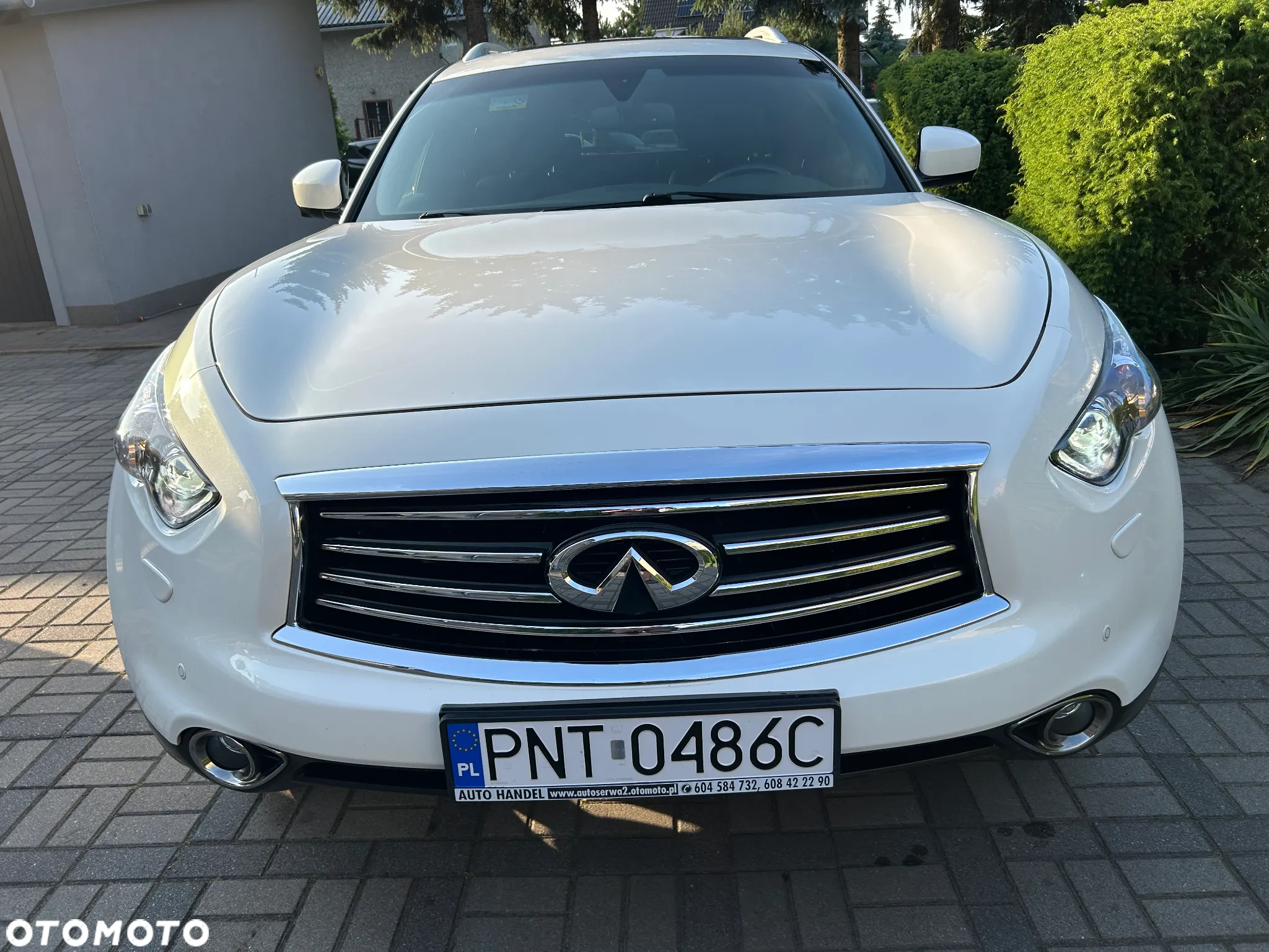 Infiniti QX70 3.7 S Premium - 3