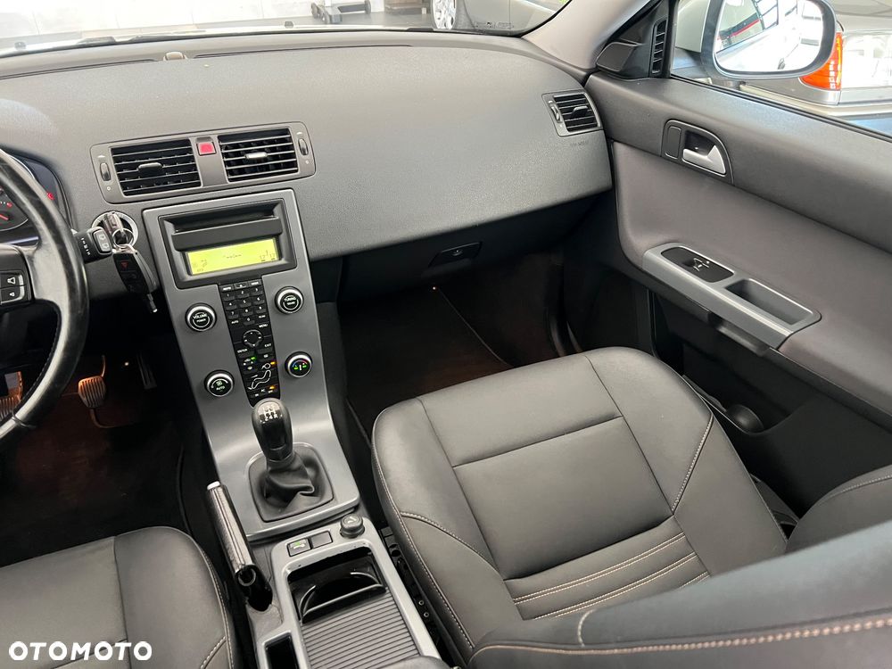 Volvo V50 1.6D DRIVe Kinetic Start-Stop - 22