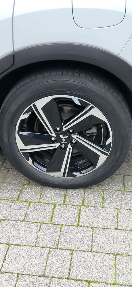 Mitsubishi Eclipse Cross - 14