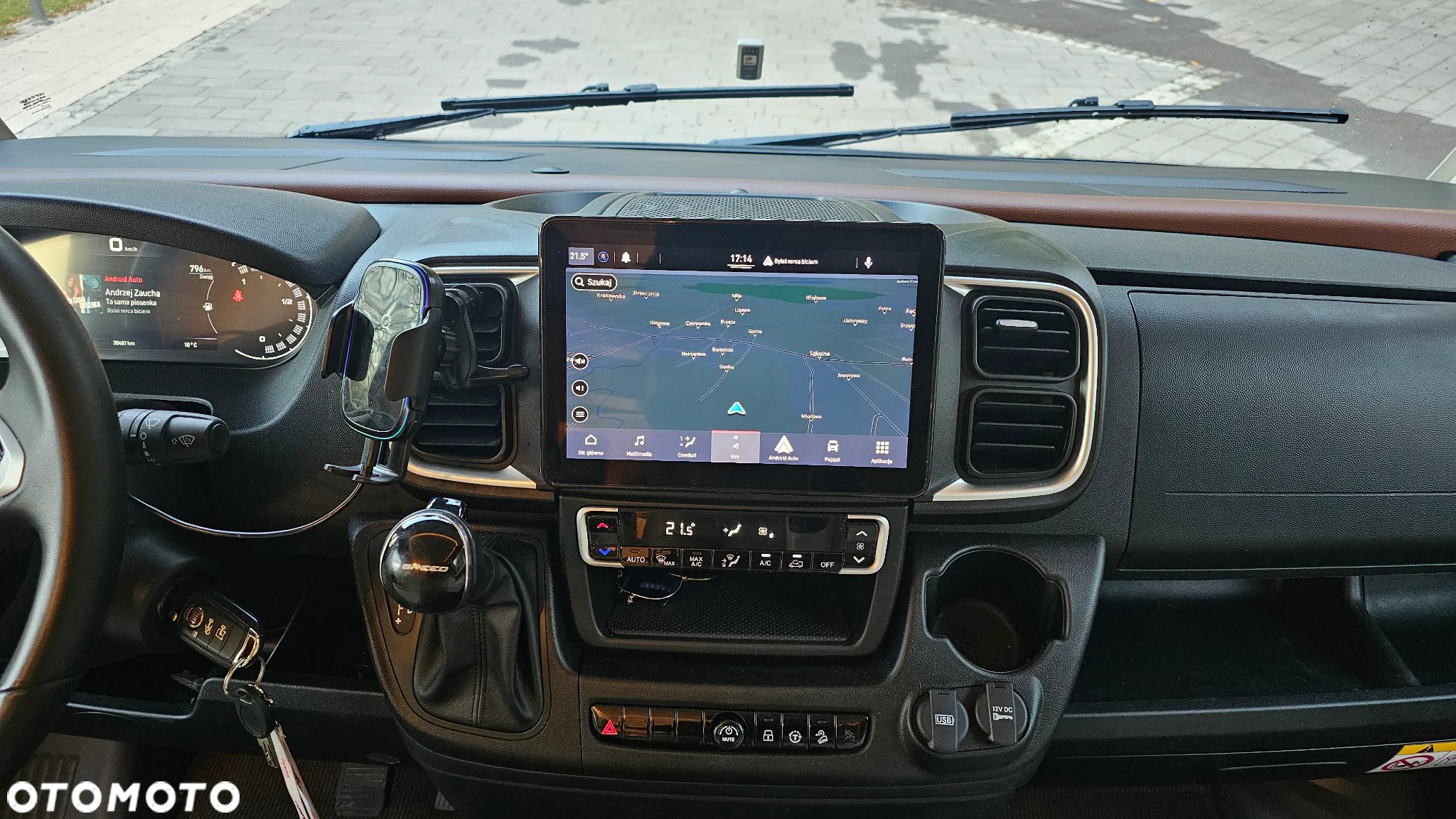 Carthago CHIC C-LINE I 4.9 LE/L - 18
