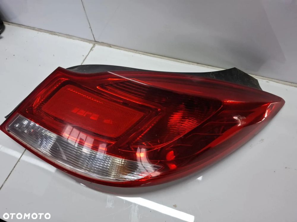 LAMPA PRAWA TYLNA TYŁ OPEL INSIGNIA A 08- SEDAN - 4