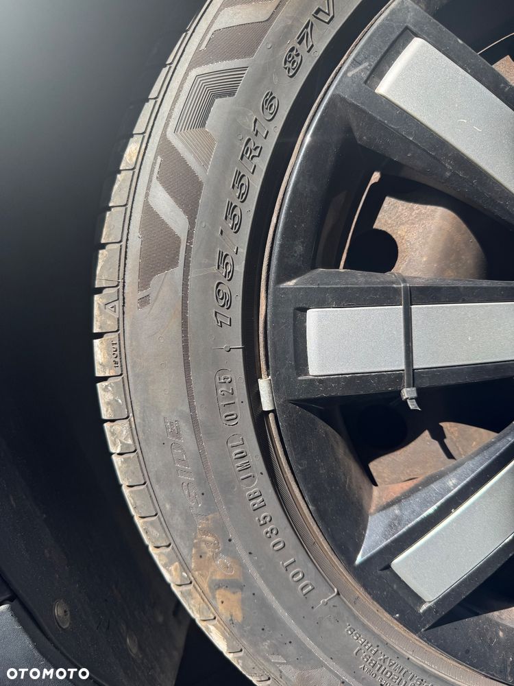 Volvo V50 2.0D - 10