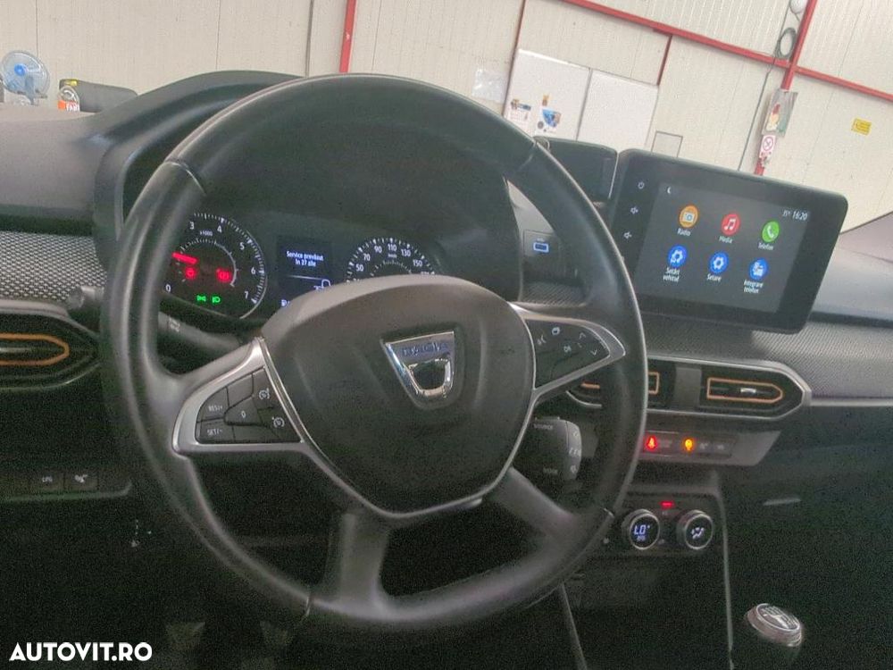 Dacia Sandero - 3