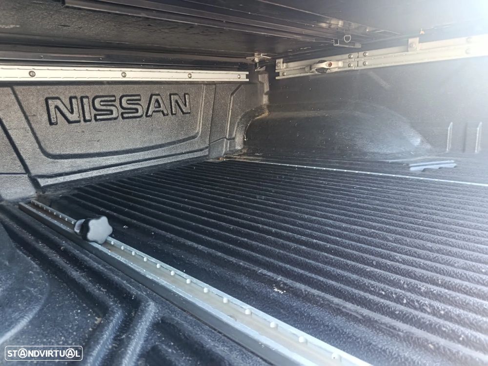 Nissan Navara 2.5 dCi CD LE 4WD - 28
