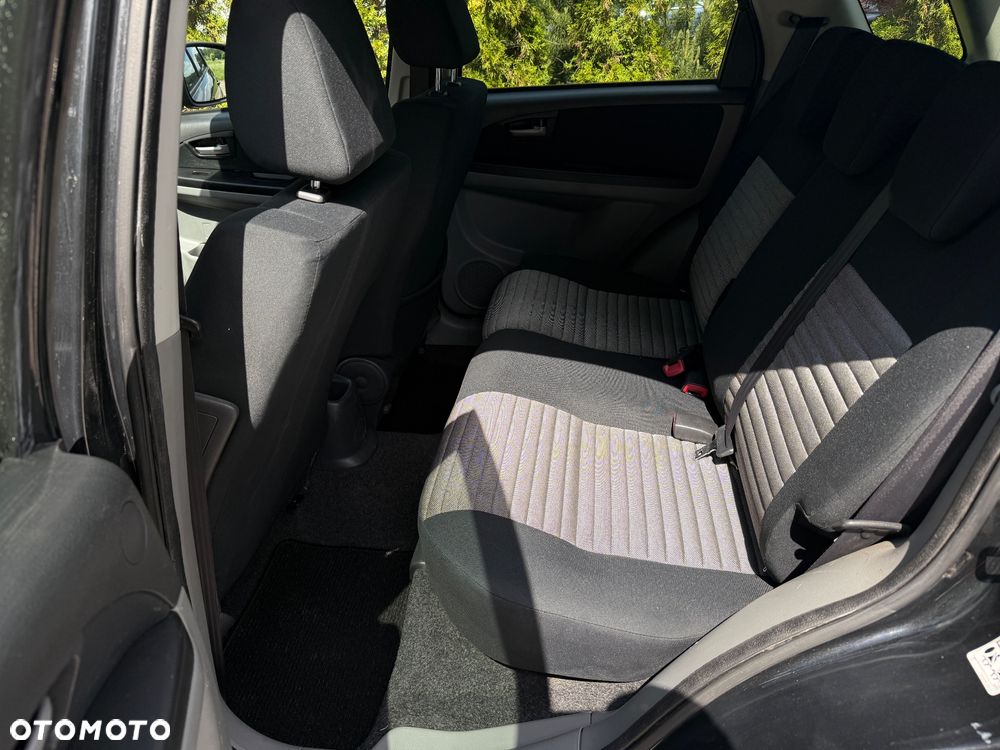Suzuki SX4 1.6 VVT Streetline 4x2 Club - 7