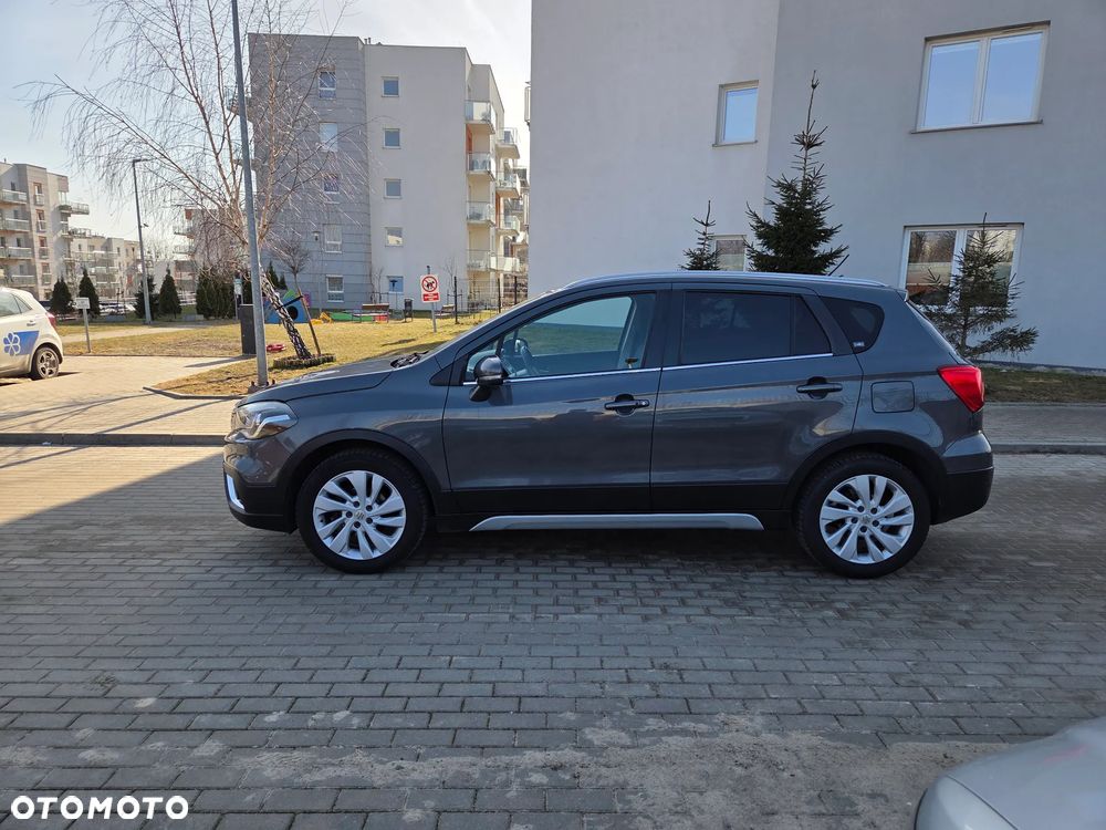 Suzuki SX4 S-Cross 1.0 T Premium - 8