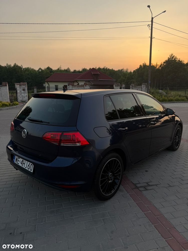 Volkswagen Golf 2.0 TDI BMT Highline DSG - 3
