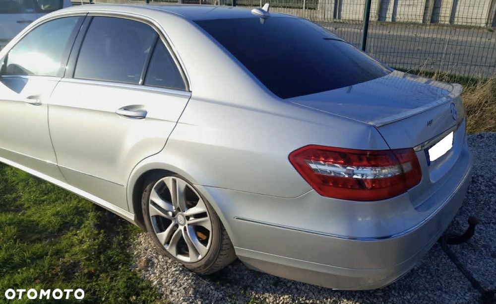 Mercedes-Benz Klasa E 350 CDI DPF BlueEFFICIENCY 7G-TRONIC Avantgarde - 1