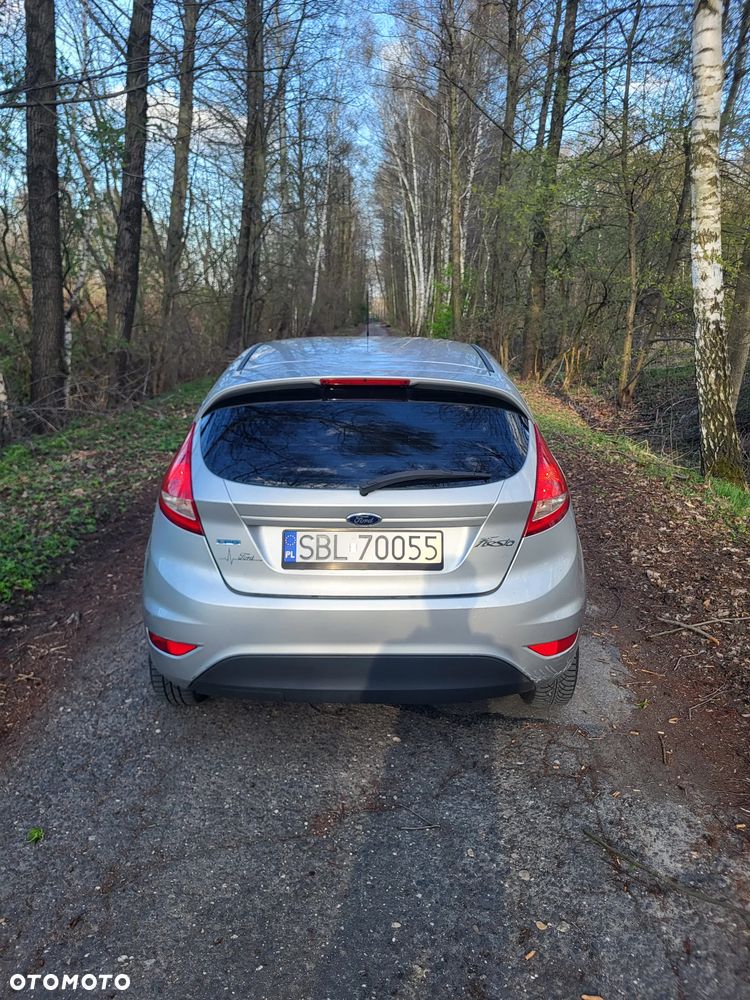 Ford Fiesta 1.4 Champions Edition - 3