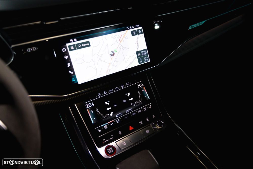 Audi RS Q8 4.0 TFSI quattro Tiptronic - 16