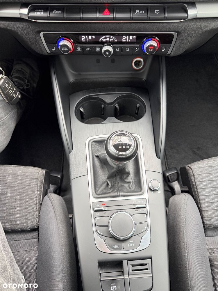 Audi A3 Sportback - 17