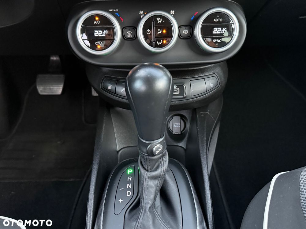 Fiat 500X 1.4 MultiAir DCT 4x2 S&S Lounge - 26