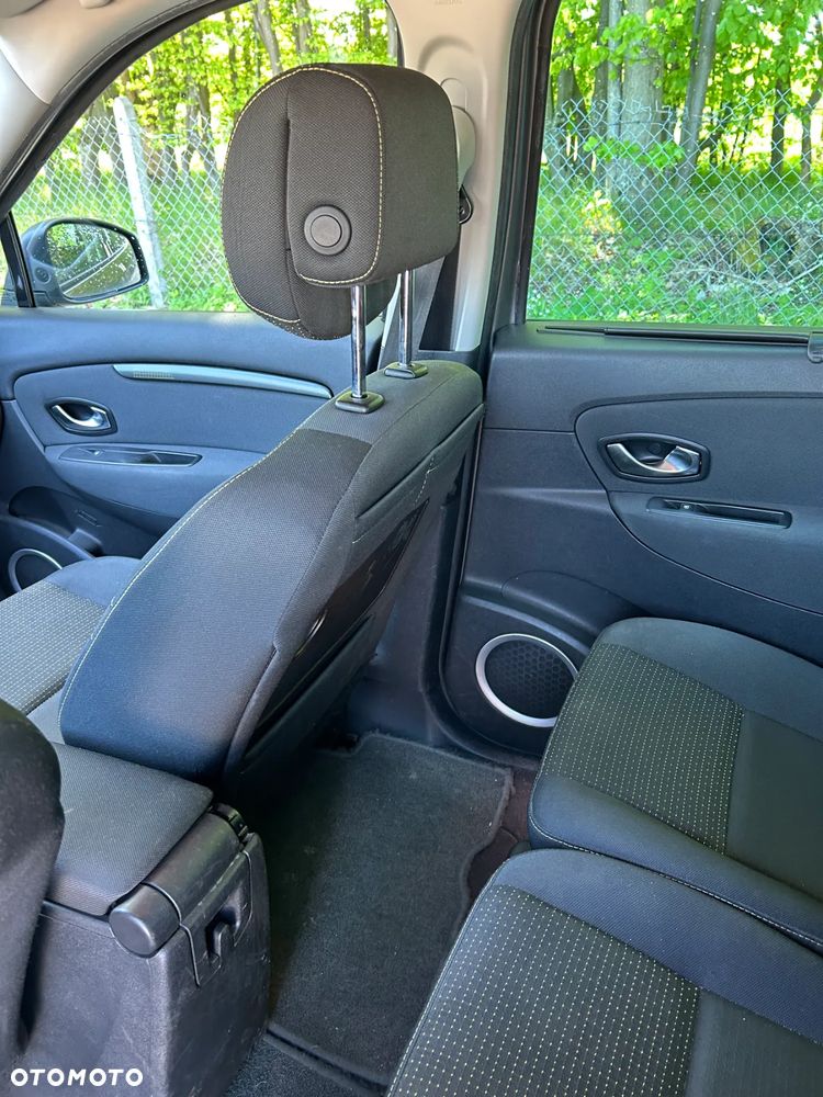 Renault Grand Scenic 1.9 dCi FAP Exception - 26