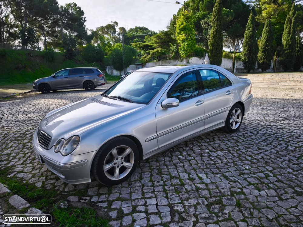 Mercedes-Benz C 220 CDI Avantgarde Aut. - 2