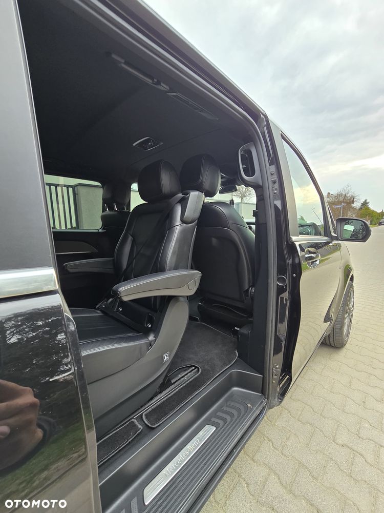 Mercedes-Benz Klasa V 220 CDI lang 7G-TRONIC Avantgarde - 28