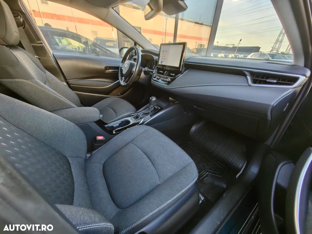Toyota Corolla 1.8 HSD Dynamic - 18