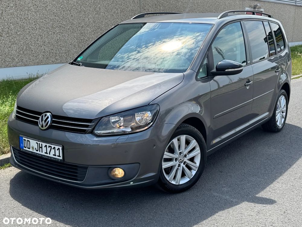 Volkswagen Touran 2.0 TDI DPF STYLE - 9