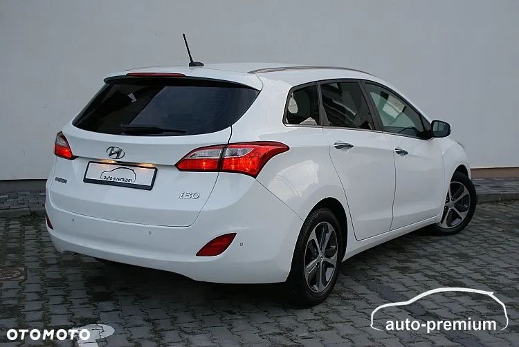 Hyundai i30 1.6 GDI BlueDrive Premium - 30
