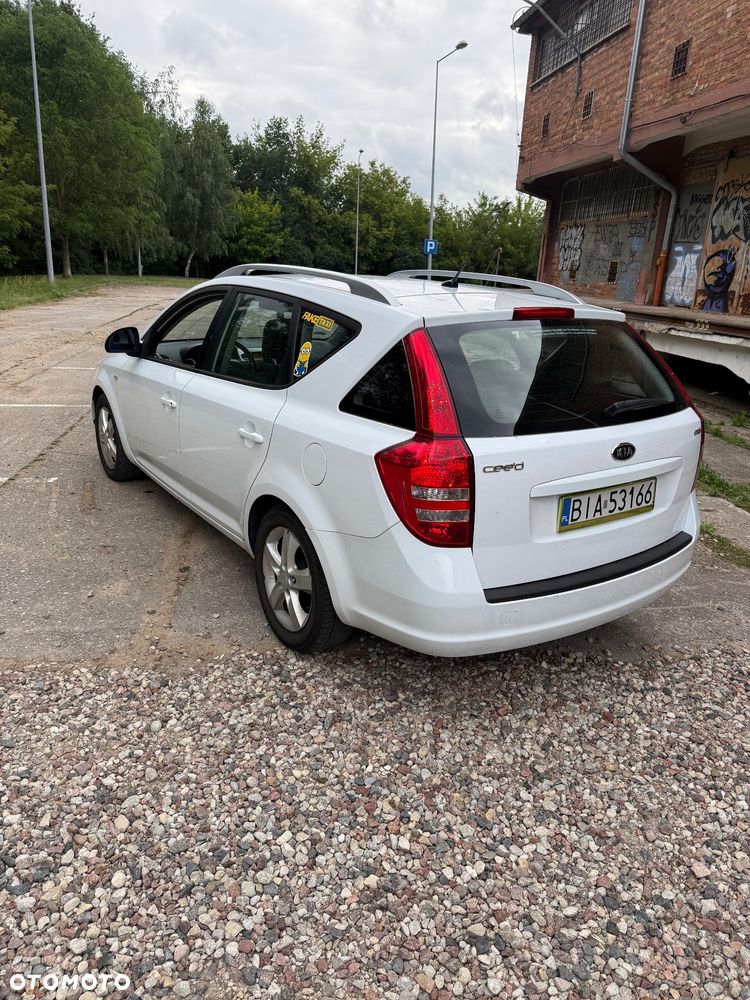 Kia Ceed 1.6 Crdi Optimum - 5