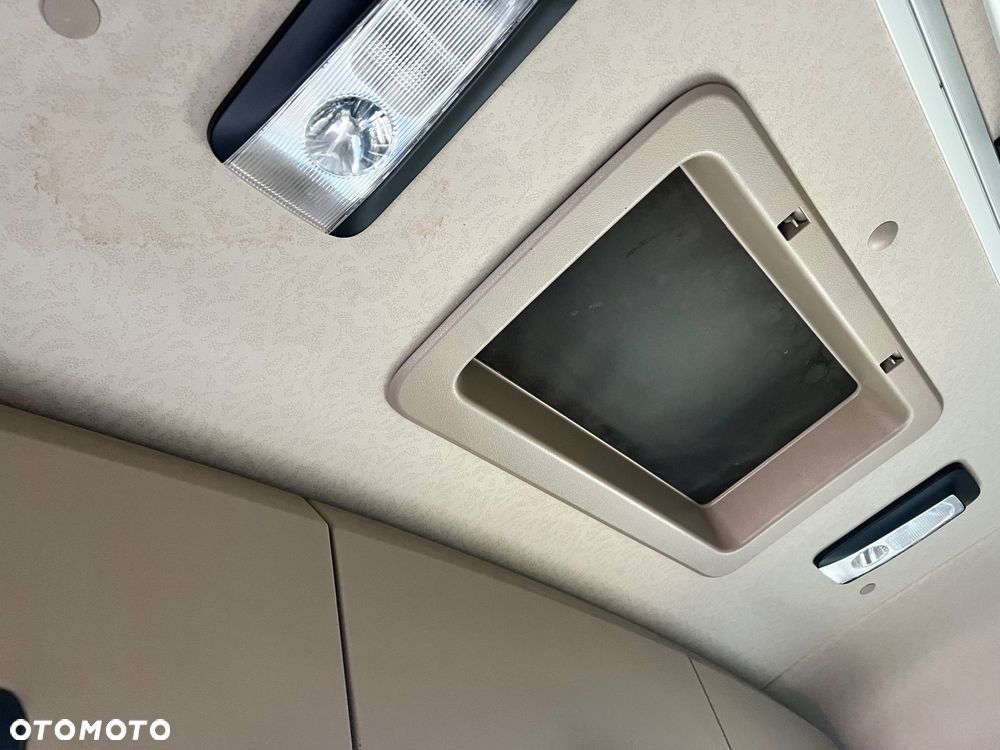 Mercedes-Benz ACTROS  MP5 bez retardera fabrycznie - 29