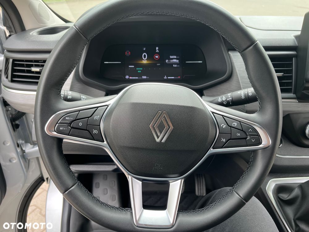 Renault Trafic - 16