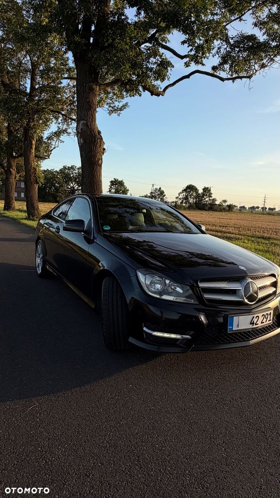 Mercedes-Benz Klasa C 250 CGI BlueEff - 5