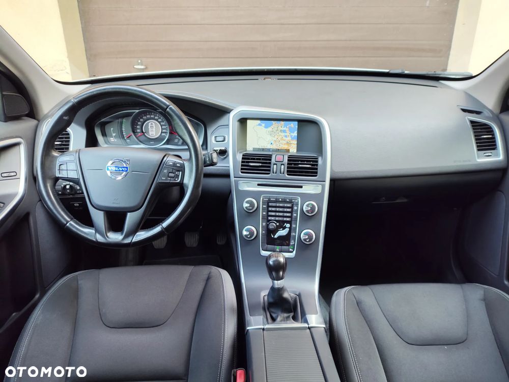 Volvo XC 60 - 25