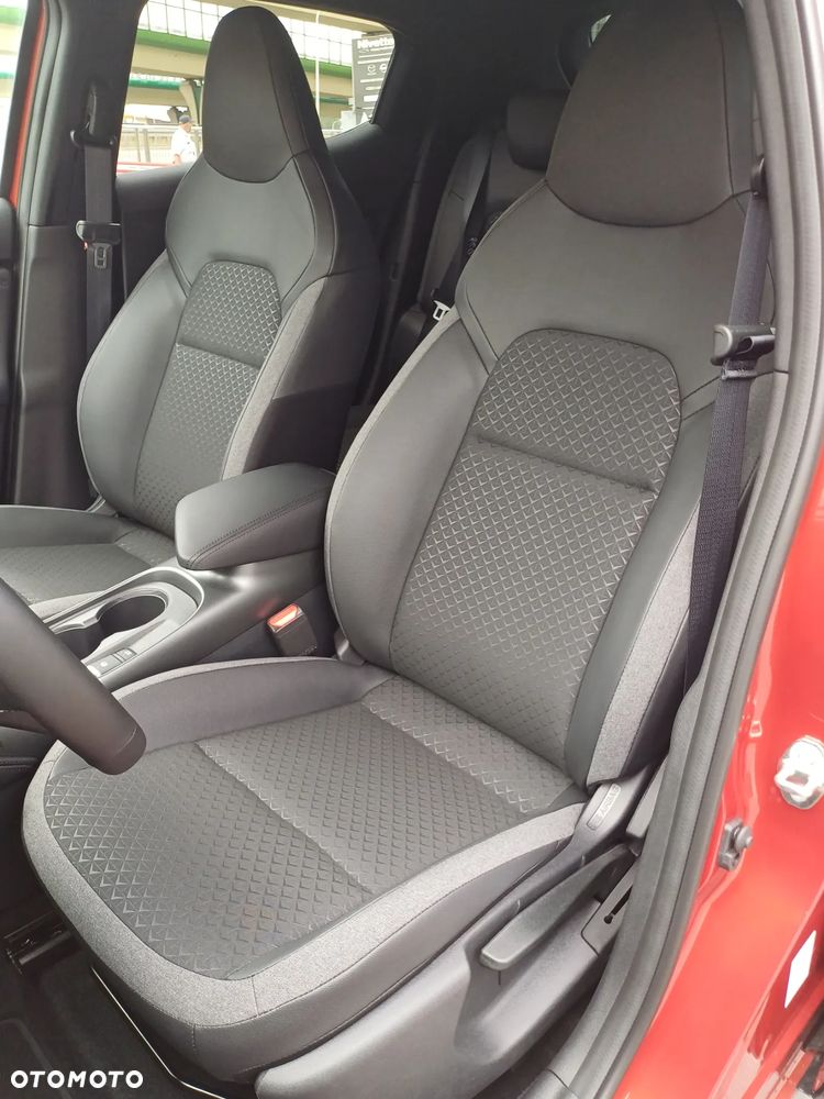 Nissan Juke 1.6 Hybrid N-Connecta AMT - 14