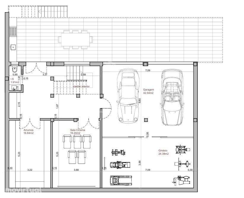 Moradia com Piscina e terreno de 5 mil m2 - Grande imagem: 3/10