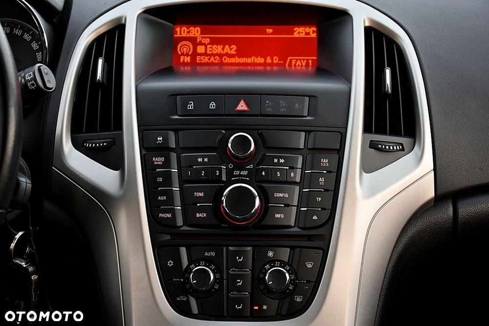 Opel Astra 1.6 Color Edition - 23