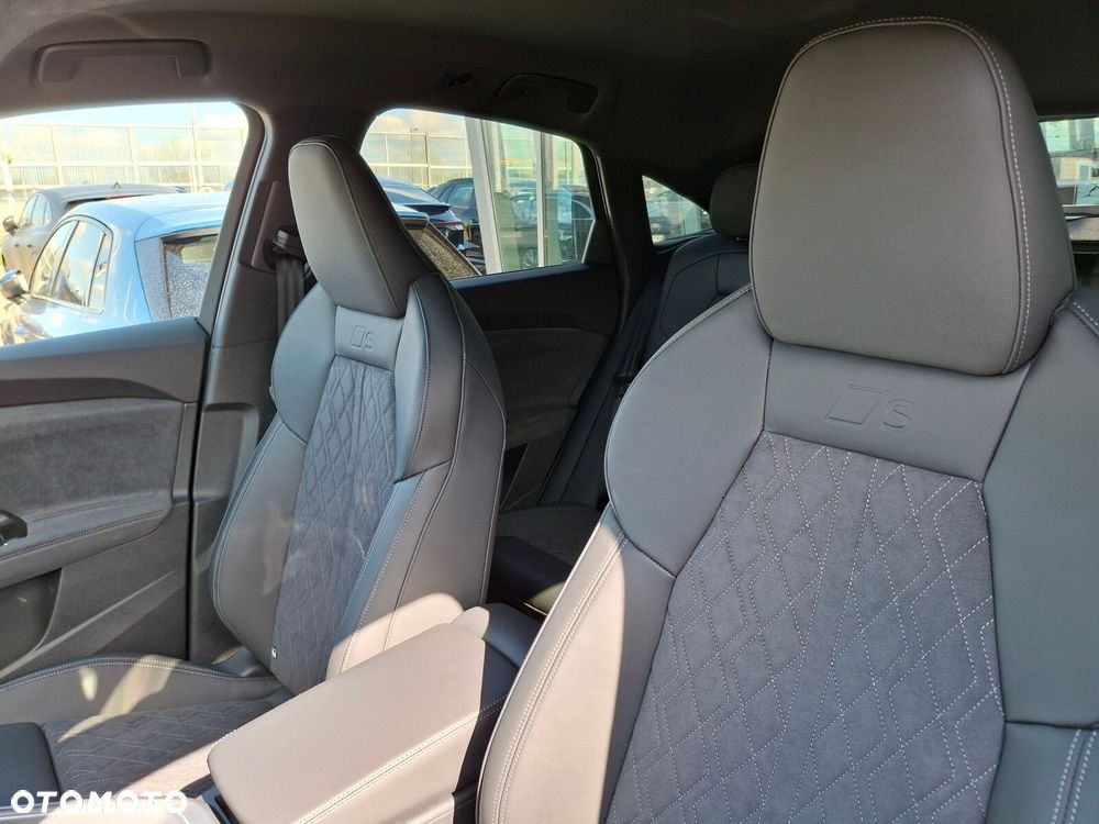 Audi Q5 Sportback - 24