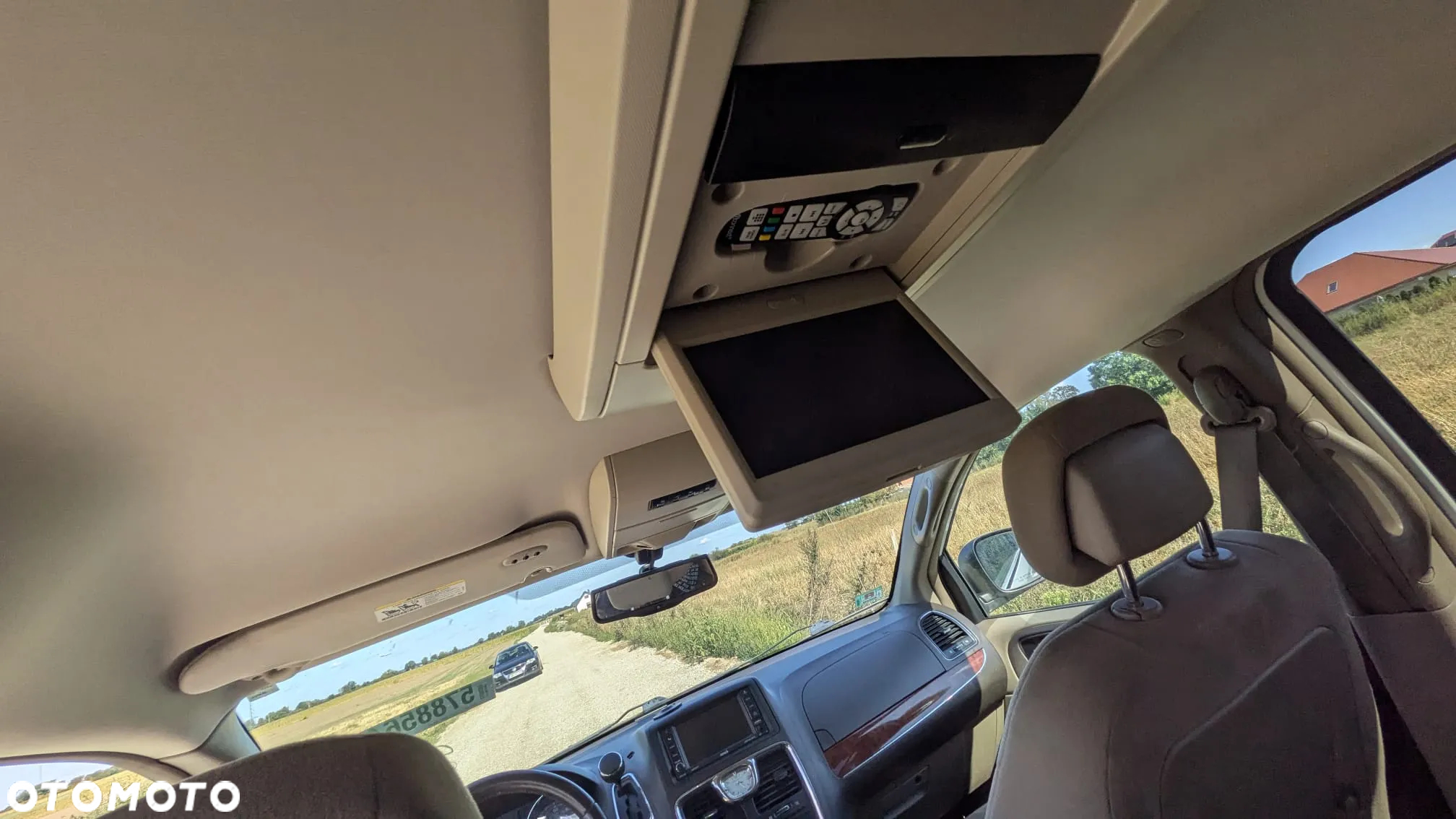 Chrysler Town & Country 3.6 Touring - 10