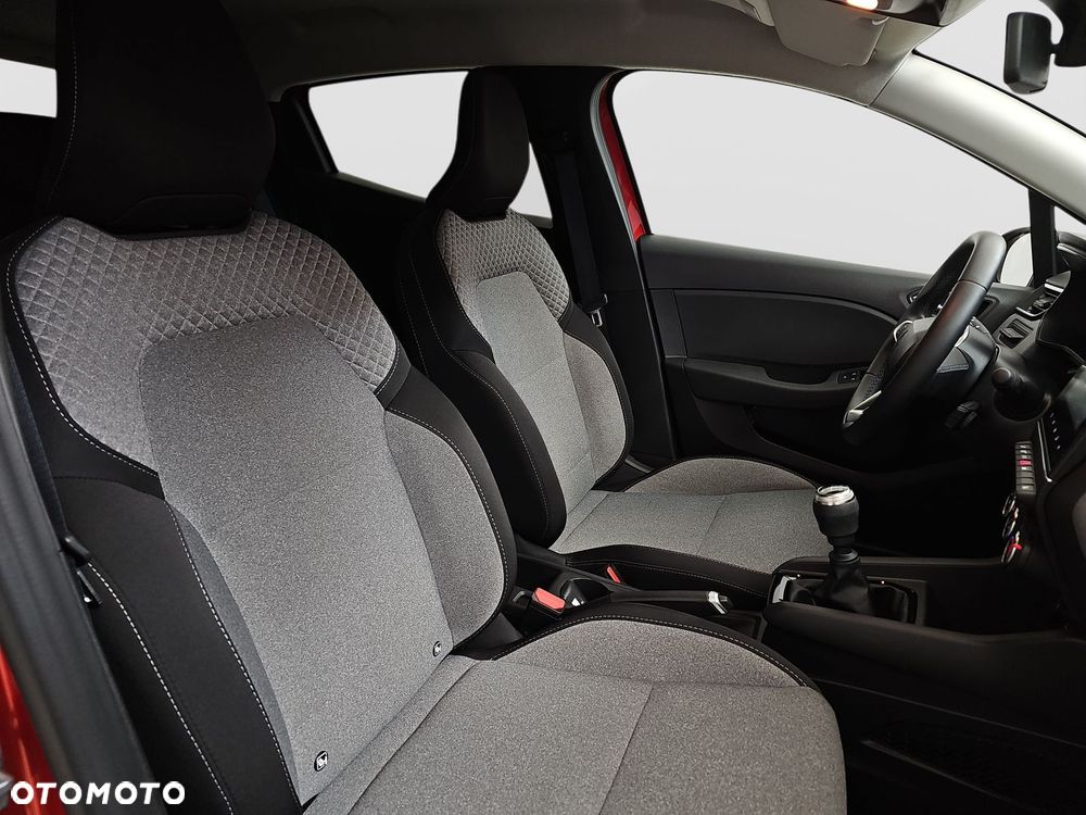 Renault Clio 1.0 TCe Evolution - 31