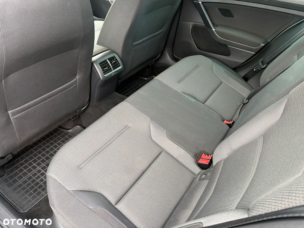Volkswagen Golf 1.5 TSI BMT Comfortline - 21