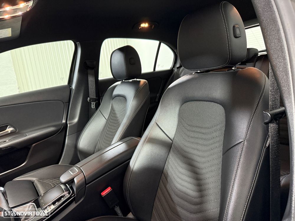 Mercedes-Benz A 200 Style Plus - 13