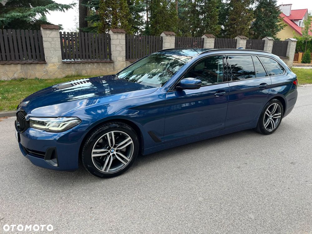 BMW Seria 5 520d M Sport - 5
