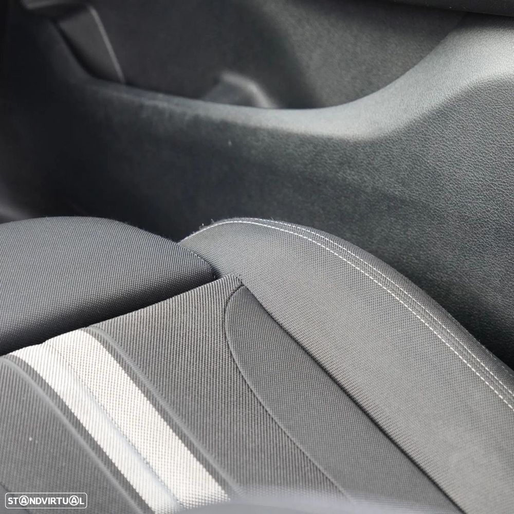 BMW 216 Active Tourer d - 26