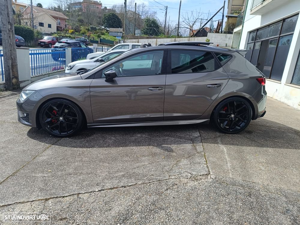 SEAT Leon 2.0 TDI DPF S&S FR - 3