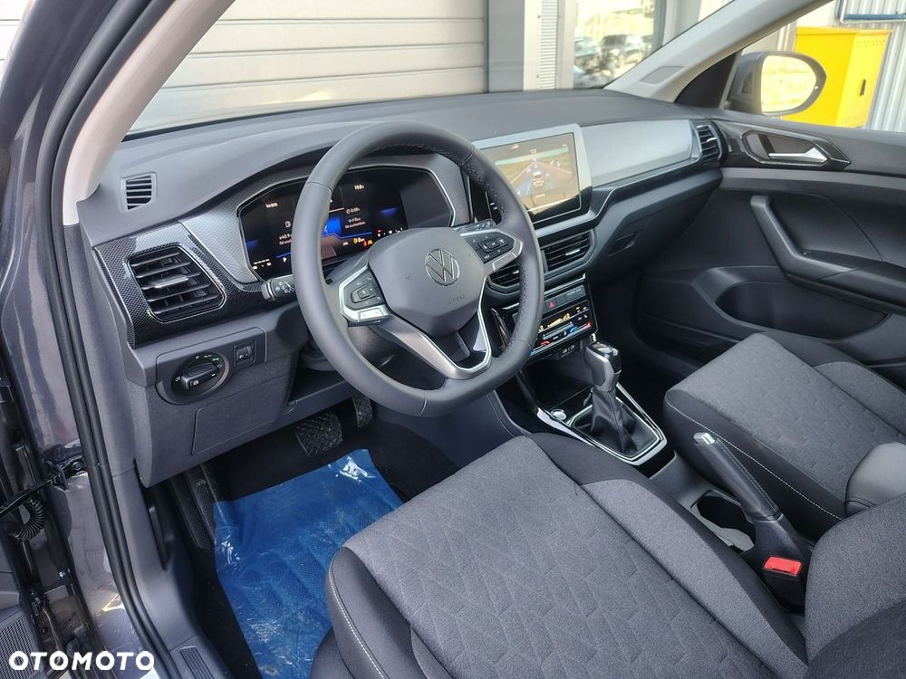 Volkswagen T-Cross - 8
