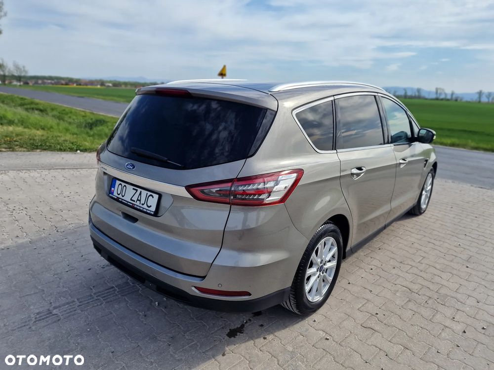Ford S-Max 2.0 TDCi Titanium PowerShift - 11