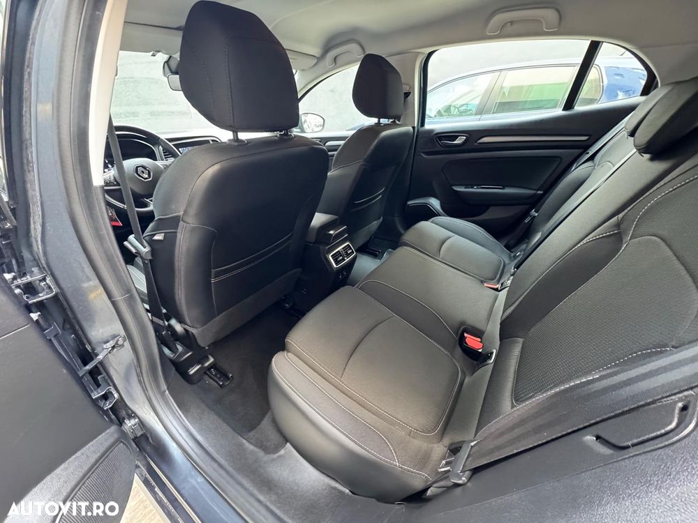 Renault Megane BLUE dCi EDC Limited - 13