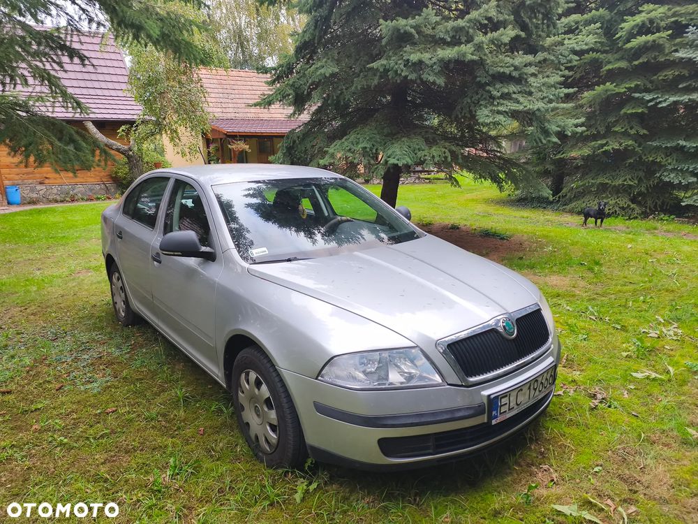 Skoda Octavia 1.6 Classic - 4