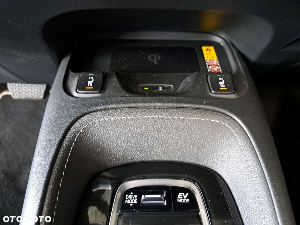 Toyota Corolla 1.8 Hybrid Style - 28